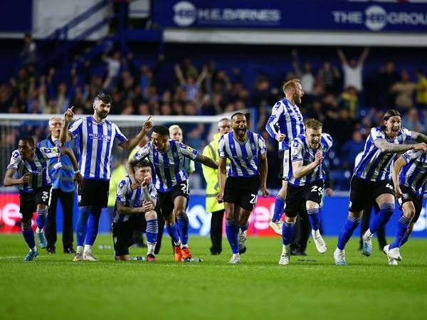 Tin bóng đá 19/5: Sheffield Wednesday ngược dòng ngoạn mục