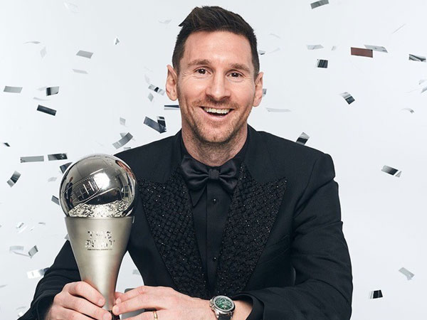 Tin bóng đá tối 16/1: Lộ phiếu bầu của Messi tại FIFA The Best 2023