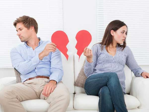 Giải mã chi tiết các trường hợp mơ thấy gia đình tan vỡ