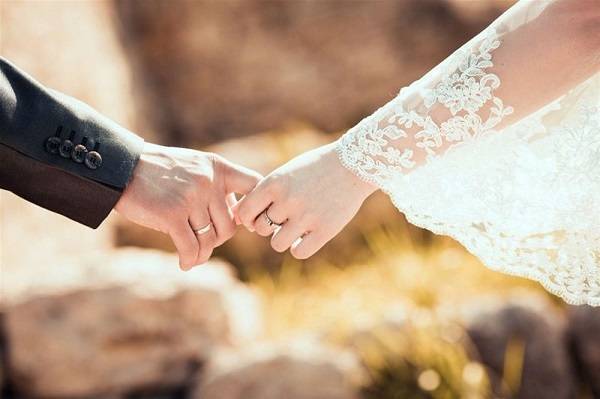 Mơ lấy chồng: Điềm lành hay cảnh báo điều cần tránh?