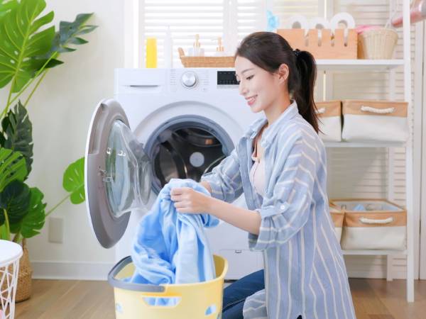 Nằm mơ thấy giặt quần áo cho người khác